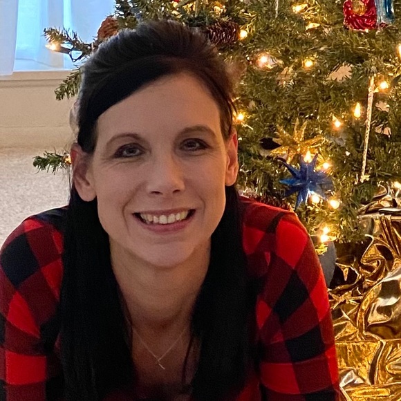 Meet your Posher, Kim - Picture 4 of 4